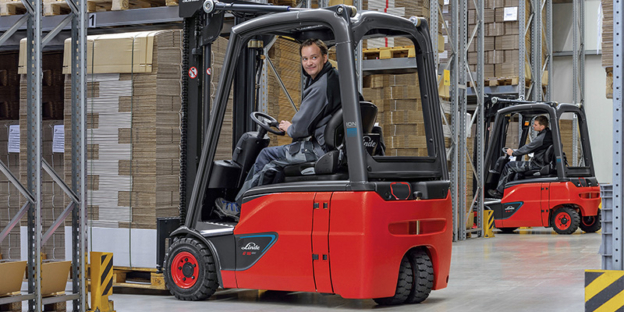 Significant Factors To Consider While Buying A New Forklift